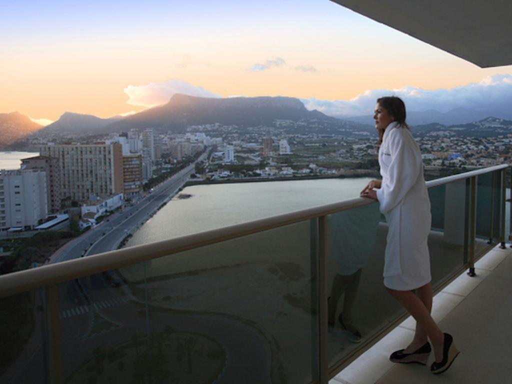Apartamentos Larimar Unitursa Calpe Pokoj fotografie